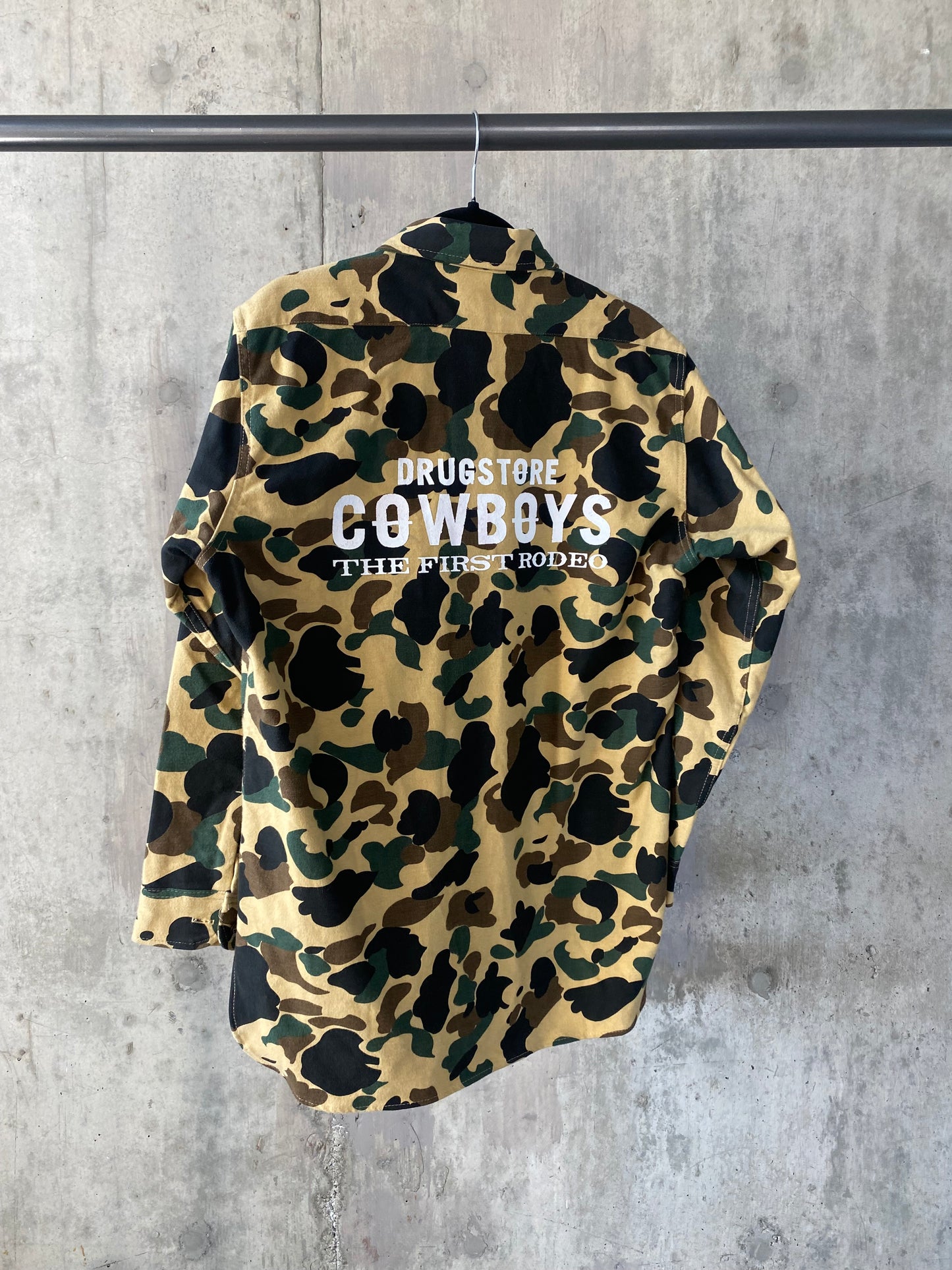 Vintage Hunting Camo Button Up