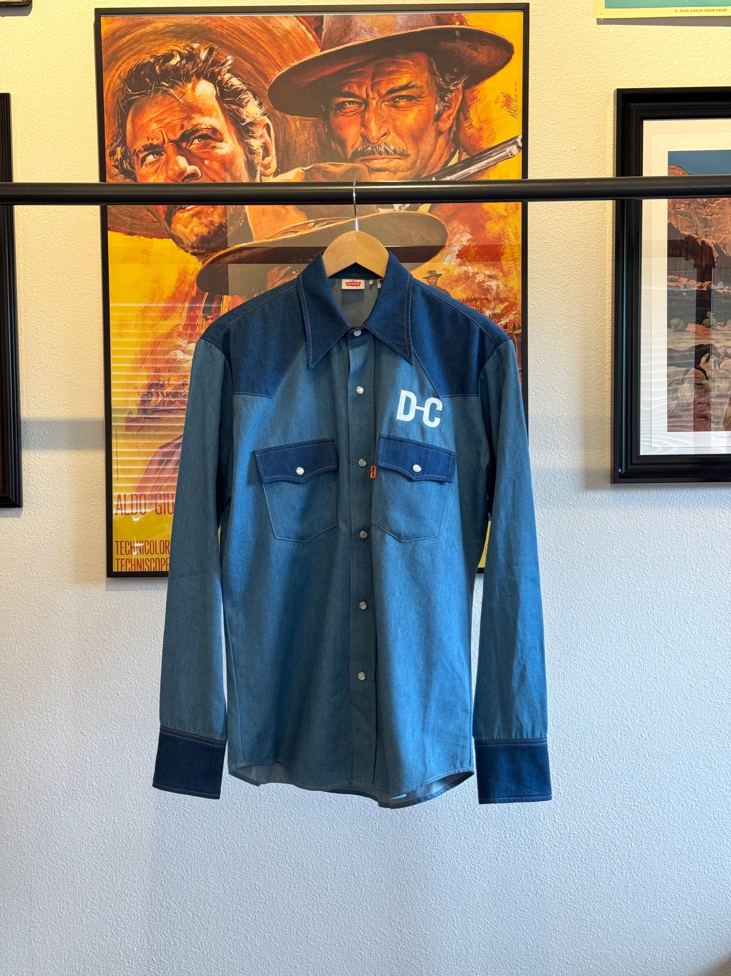 Levi's Button Up